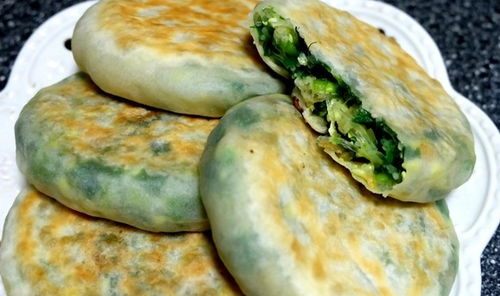 家常晚飯 營養(yǎng)美味的小米山藥粥與韭菜餡餅